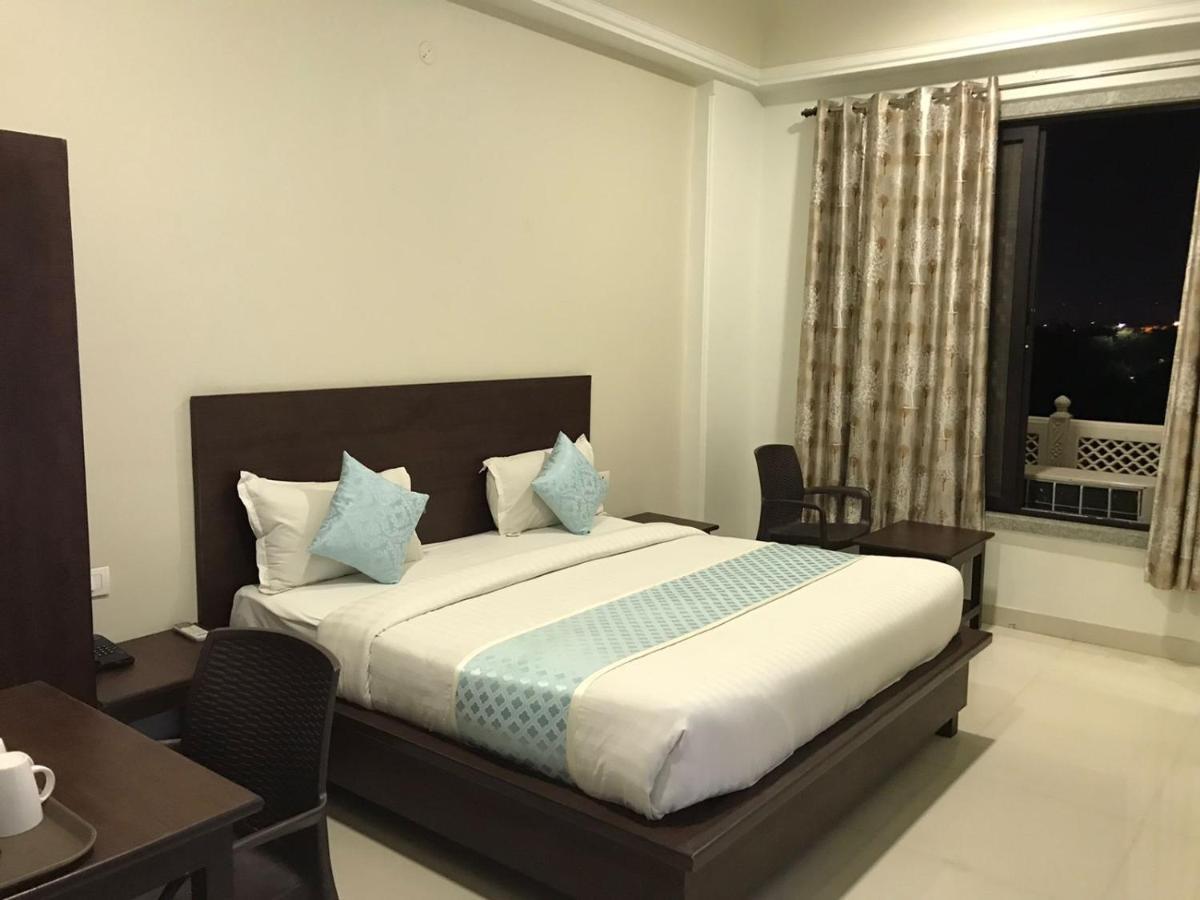 ชินเมาน์ เฮอริเทจ บูทิก โฮเทล Hotel ชัยปุระ ภายนอก รูปภาพ