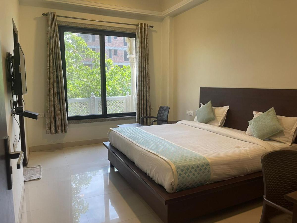ชินเมาน์ เฮอริเทจ บูทิก โฮเทล Hotel ชัยปุระ ภายนอก รูปภาพ