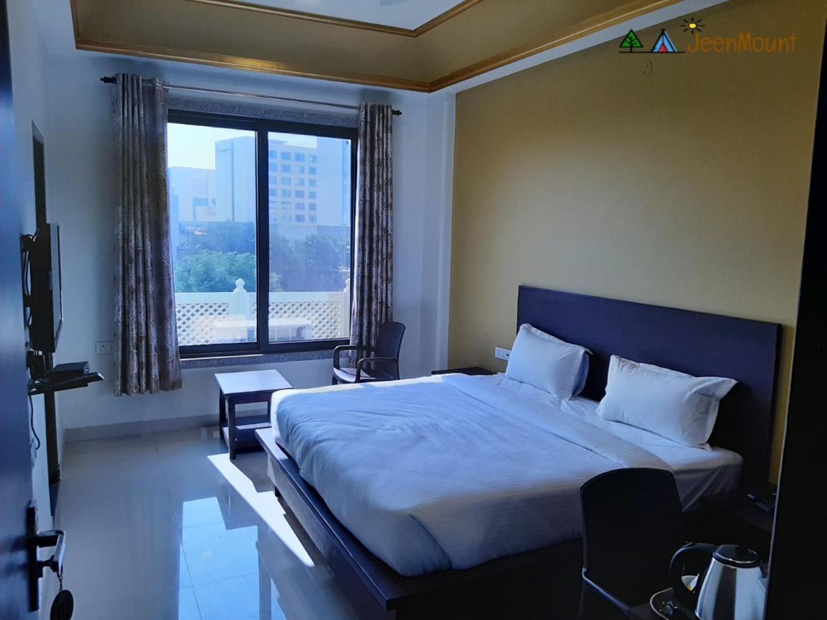 ชินเมาน์ เฮอริเทจ บูทิก โฮเทล Hotel ชัยปุระ ภายนอก รูปภาพ